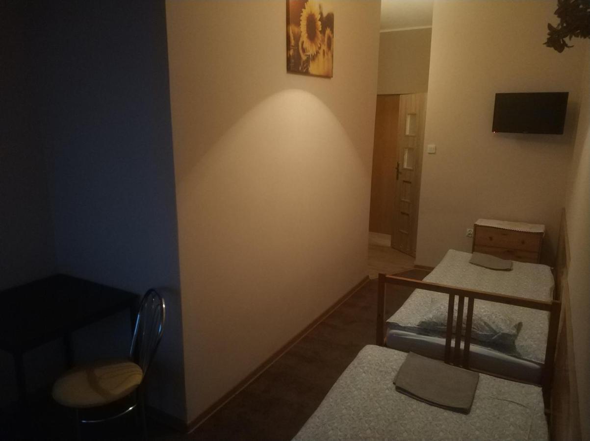 Hotel Mark Марки Экстерьер фото